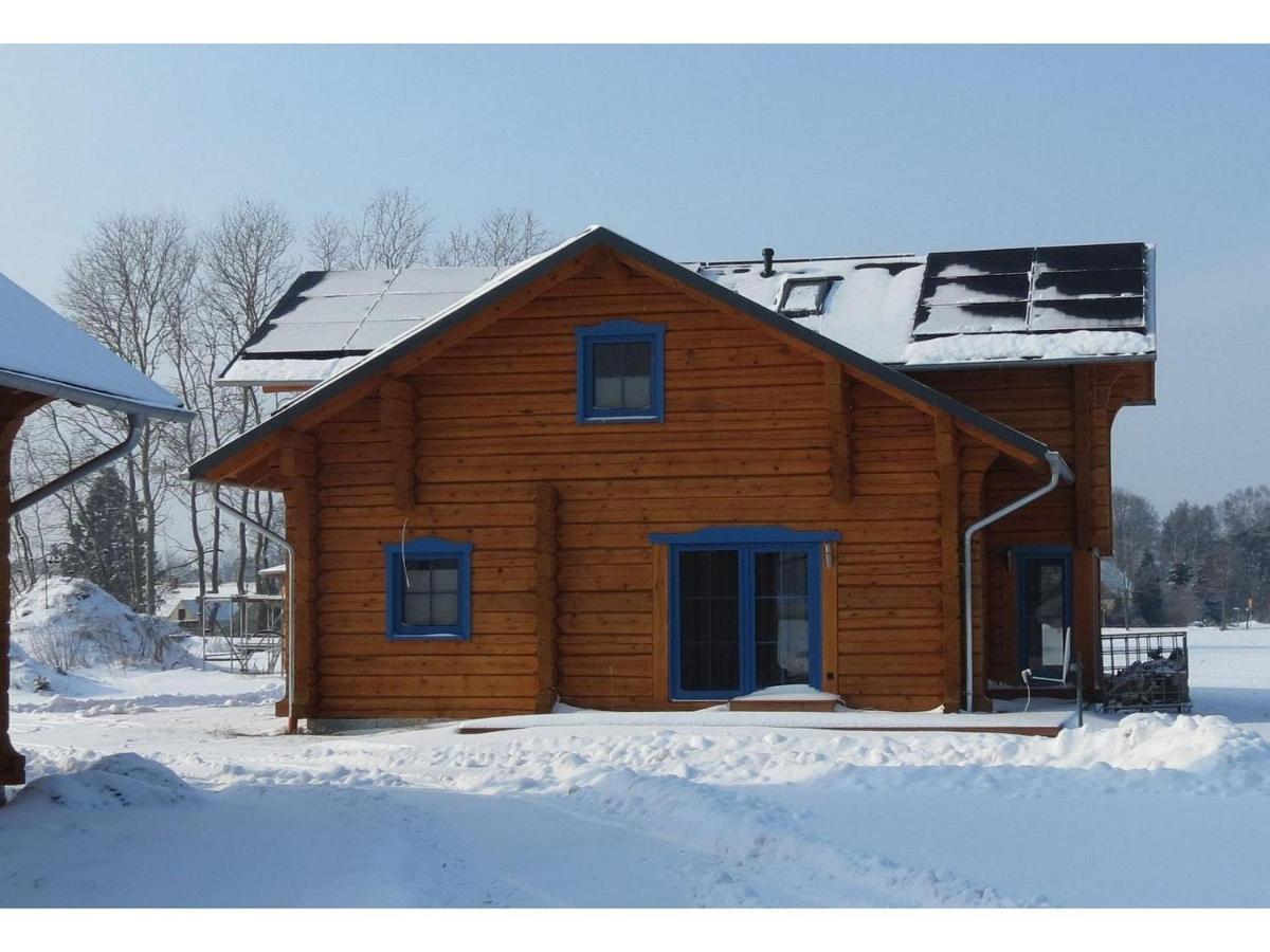 Traditionshof Lausitzer Teich- und Waldwirtschaft Petershain Exterior foto